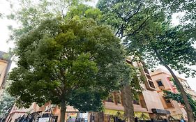 Itsy Hotels Neeranand Plaza, Bhawanipur